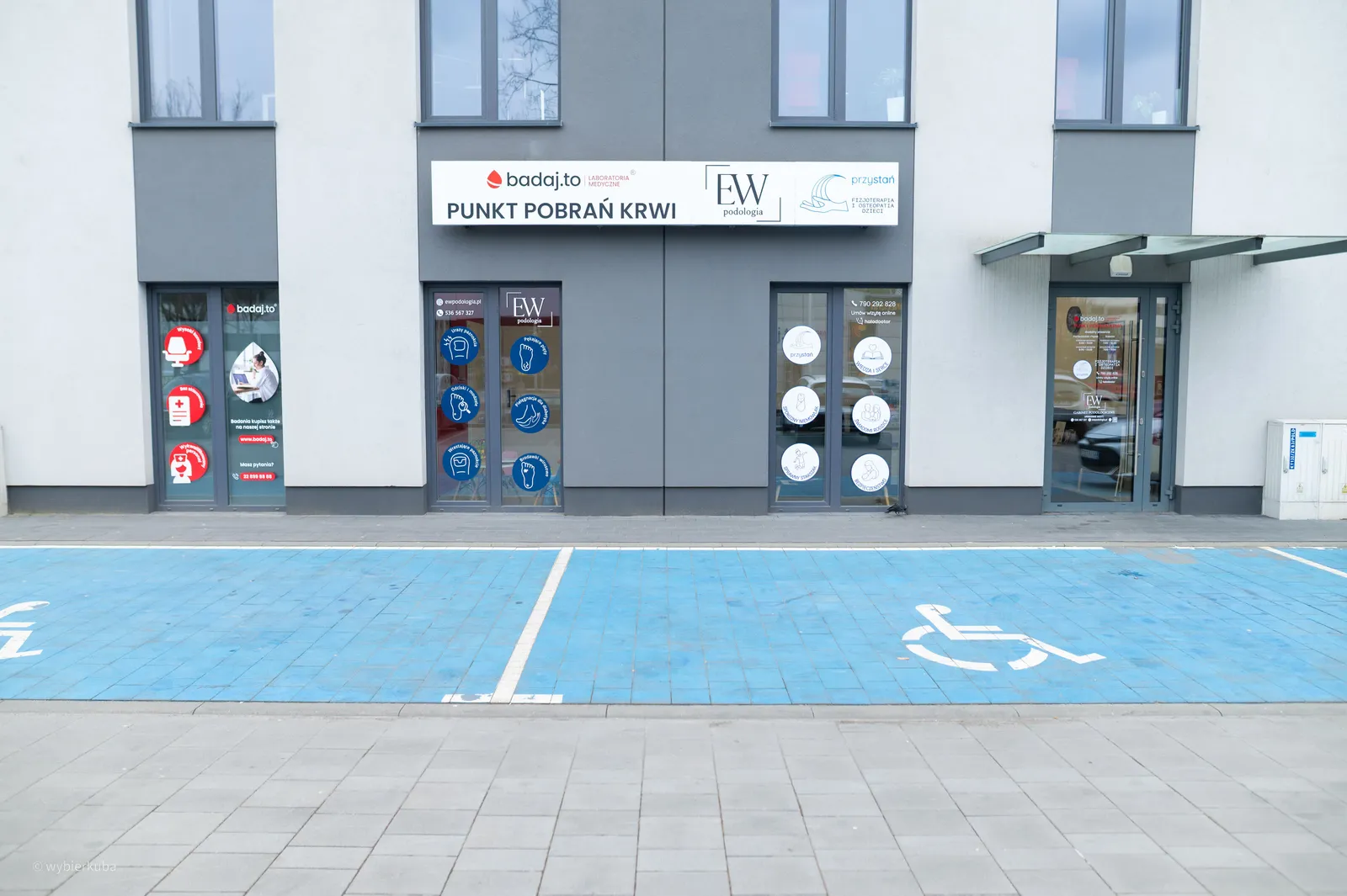 Wejście do gabinetu podologicznego Ewa Wszołek w Katowicach